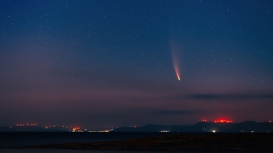 ¿Boston, Rhode Island fuerte estallido causado por un meteorito? Satélite GOES-19 detecta destello atmosférico