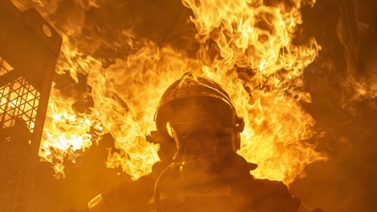 Explosión en Logan Township: Se ordenó refugiarse en el lugar dentro de 2 millas de Heron Drive y High Hill Road después de que el edificio explotara