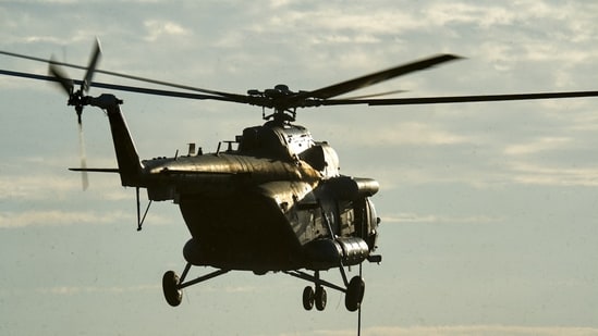 ‘Trump inició la guerra en Ecuador’: POTUS criticado mientras el ejército realiza operaciones conjuntas contra ‘organizaciones terroristas designadas’