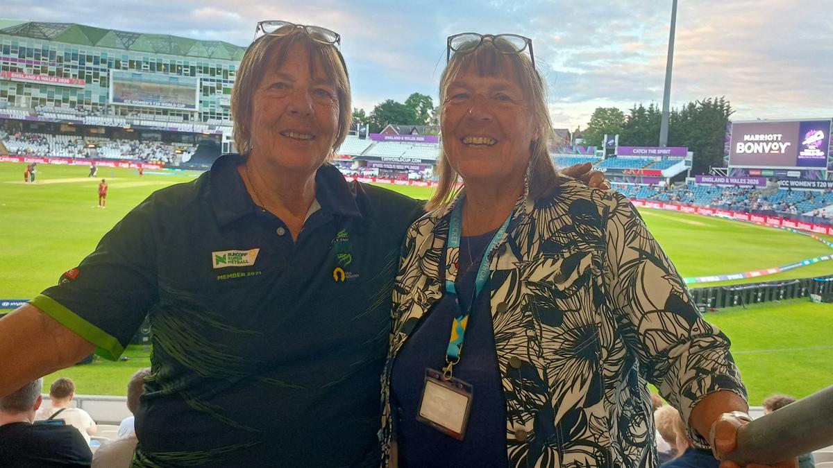 Copa Mundial Femenina T20 2026: las gemelas pioneras Jill y Jane Powell recuerdan la evolución del fútbol femenino