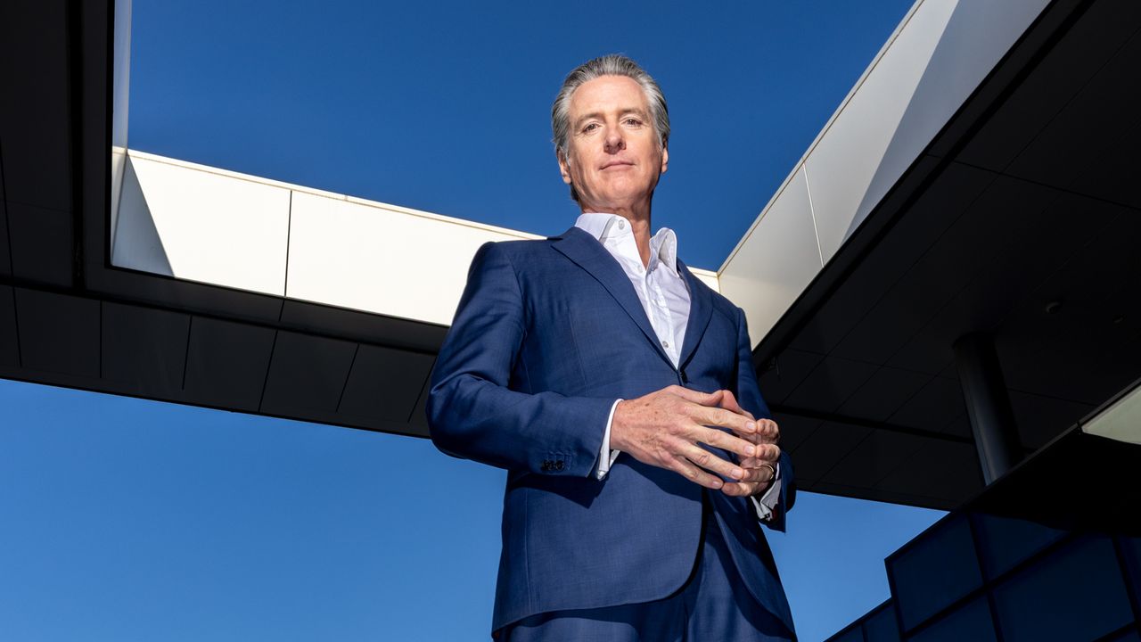 Gavin Newsom juega a largo plazo