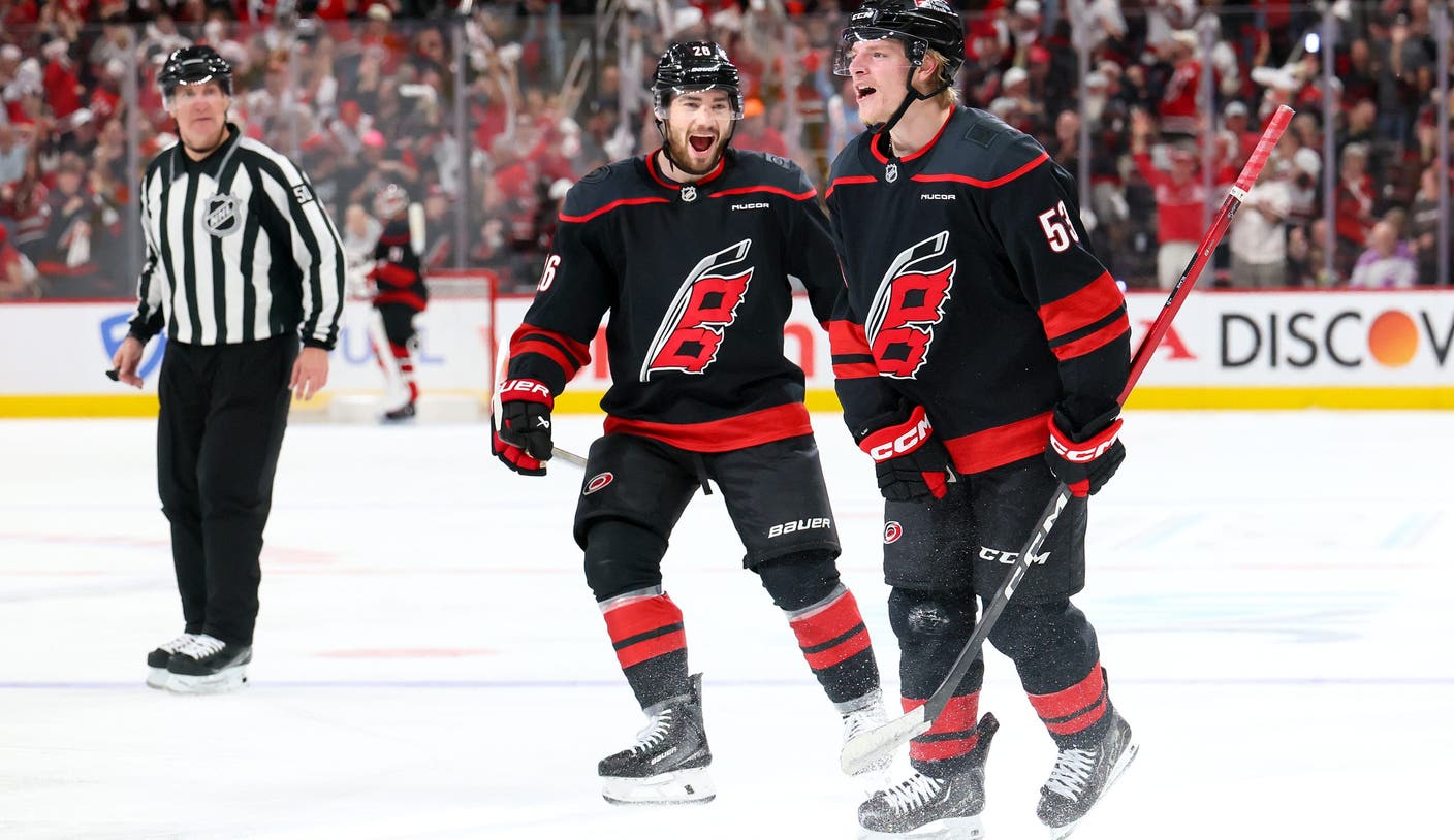 Promoción DraftKings: apueste $5 y obtenga apuestas de bonificación de $200 al instante para el juego 1 de Hurricanes vs.Golden Knights