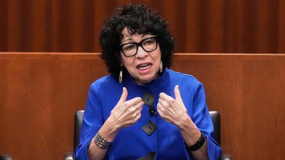 sotomayor-ap-jt-260415_1776294947618_hpMain_16x9_992.jpg