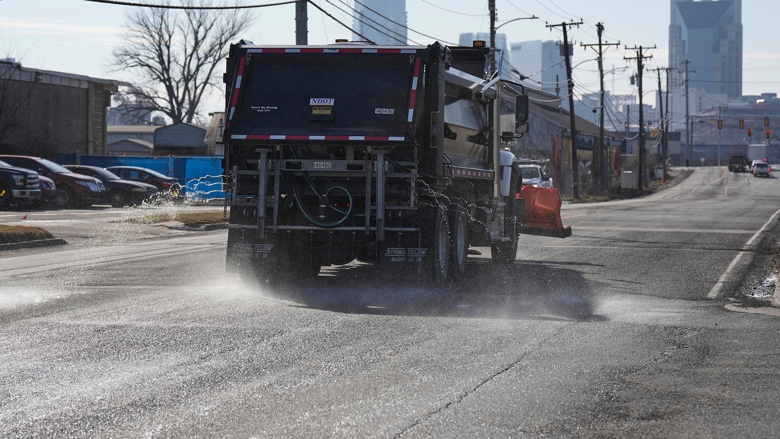 street-brining-storm-ap-jt-260122_1769110722229_hpMain_2_16x9.jpg