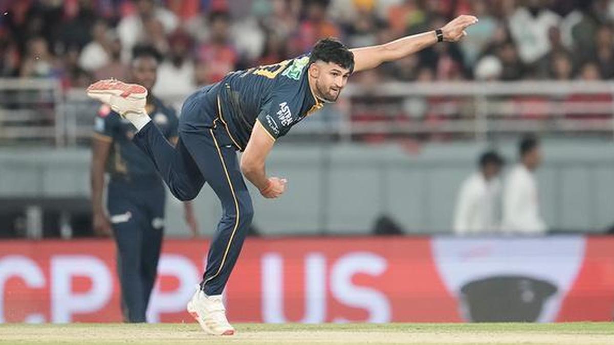 ¿Quién es Ashok Sharma? Conozca al marcapasos de 150 km/h que podría hacer su debut indio en Zimbabwe