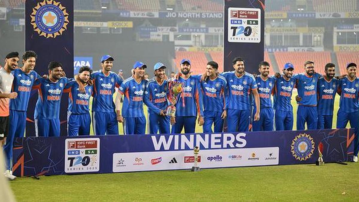 th20-ipl-inglisGKCFB29FL.3.jpg.jpg