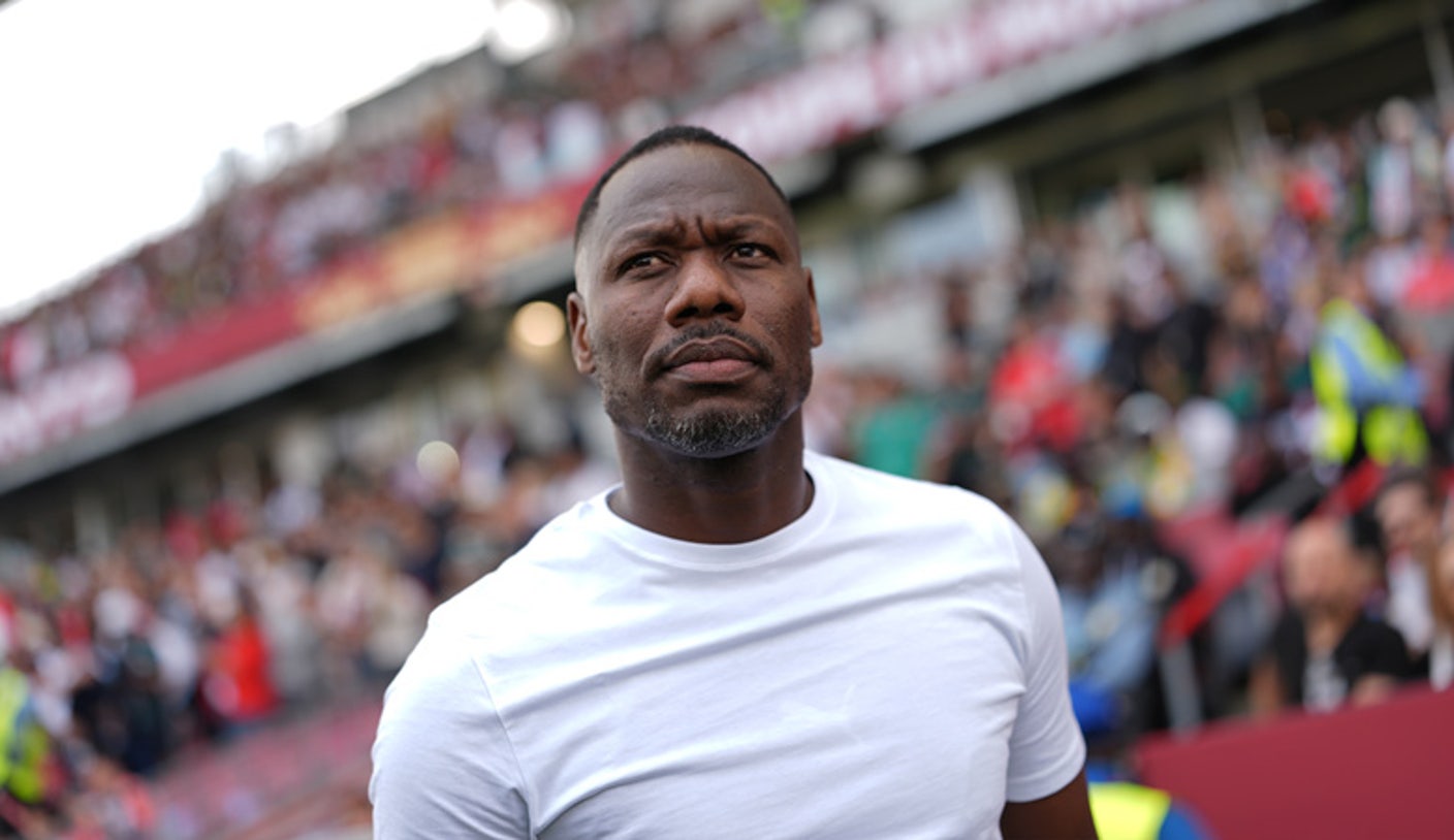 Senegal despide al entrenador de fútbol masculino Pape Thiaw tras su retirada del Mundial