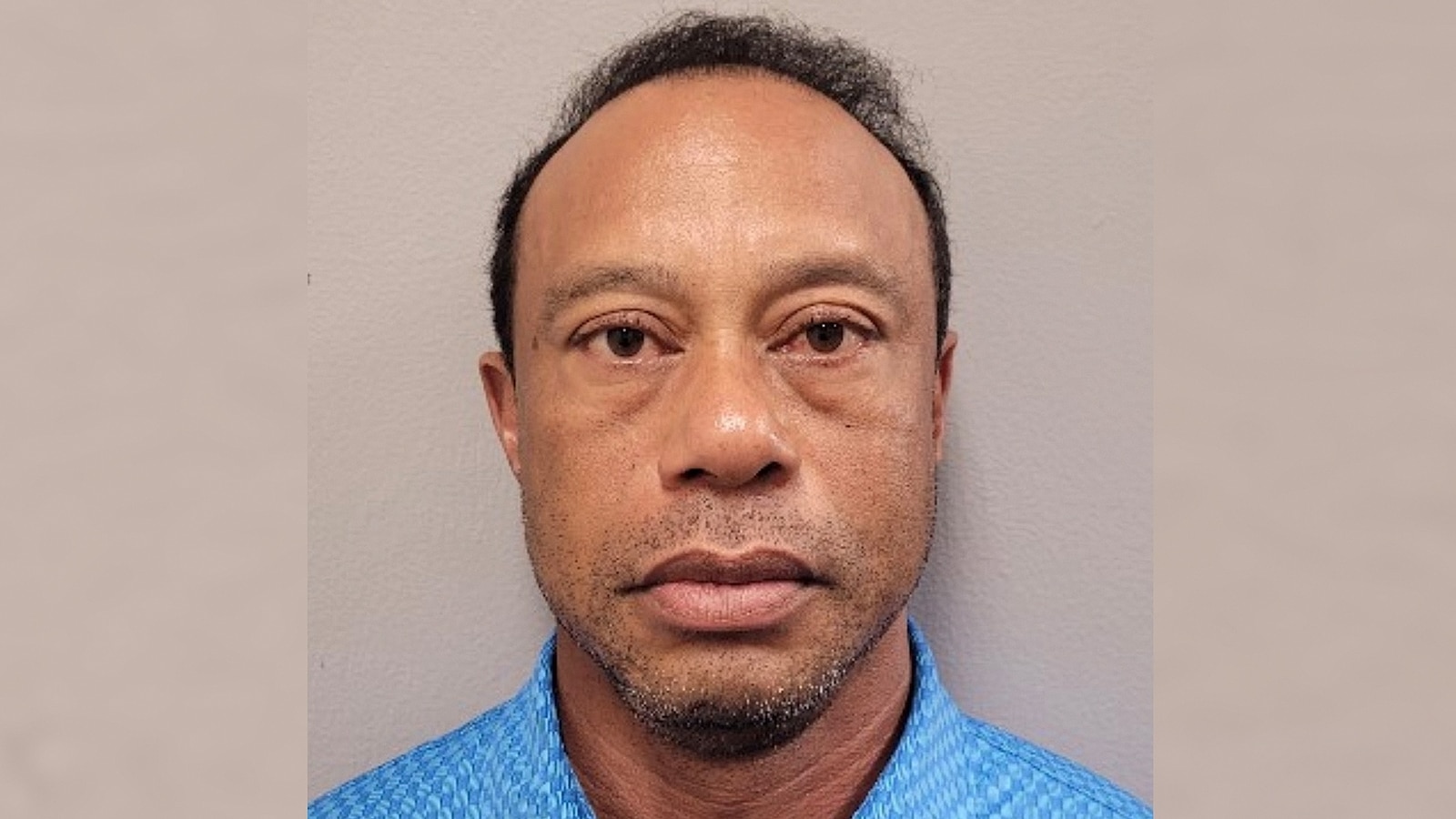 Tiger Woods dice que se retirará y “buscará tratamiento” tras su arresto en un accidente automovilístico
