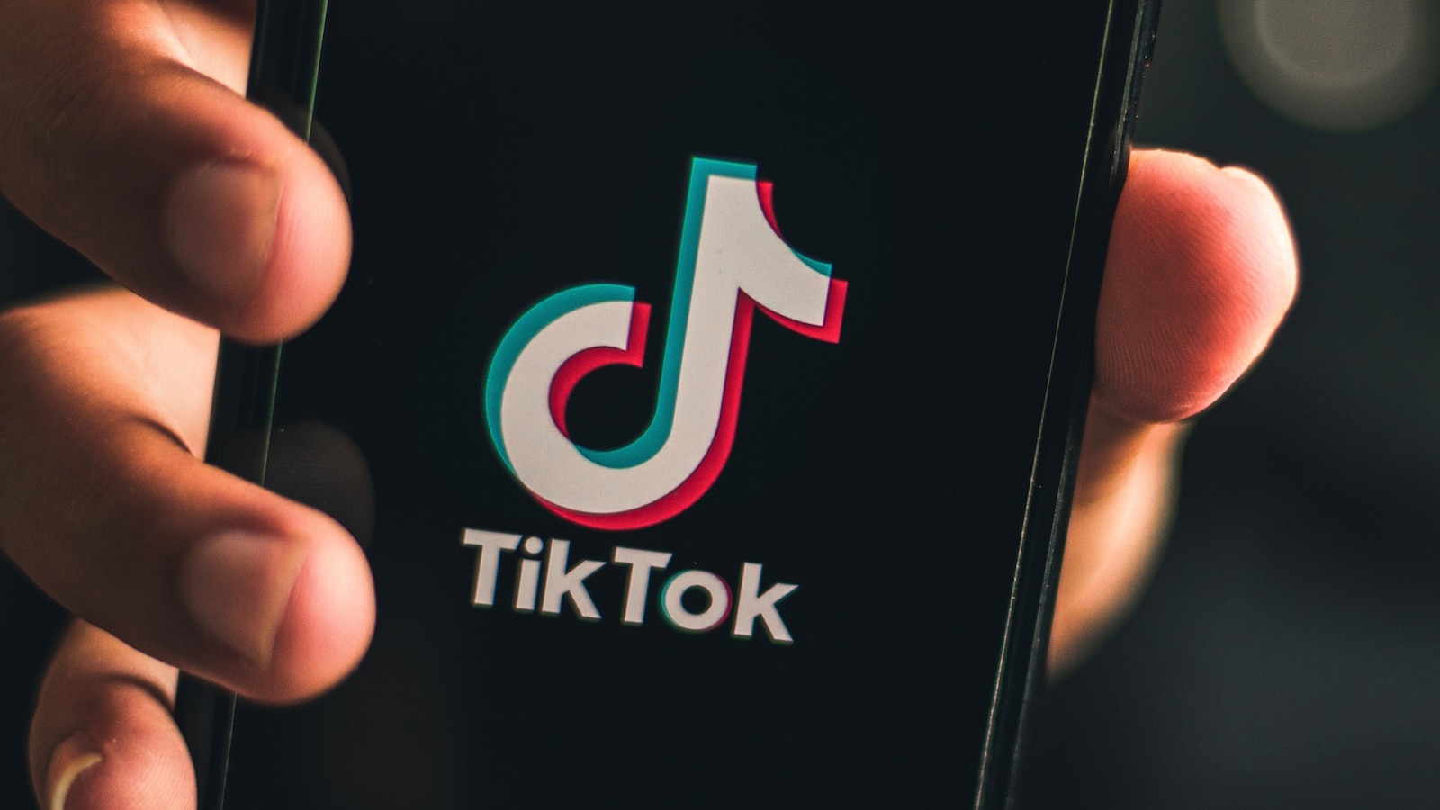 tiktok-as-gmh-251029_1761769266485_hpMain_2_16x9.jpg