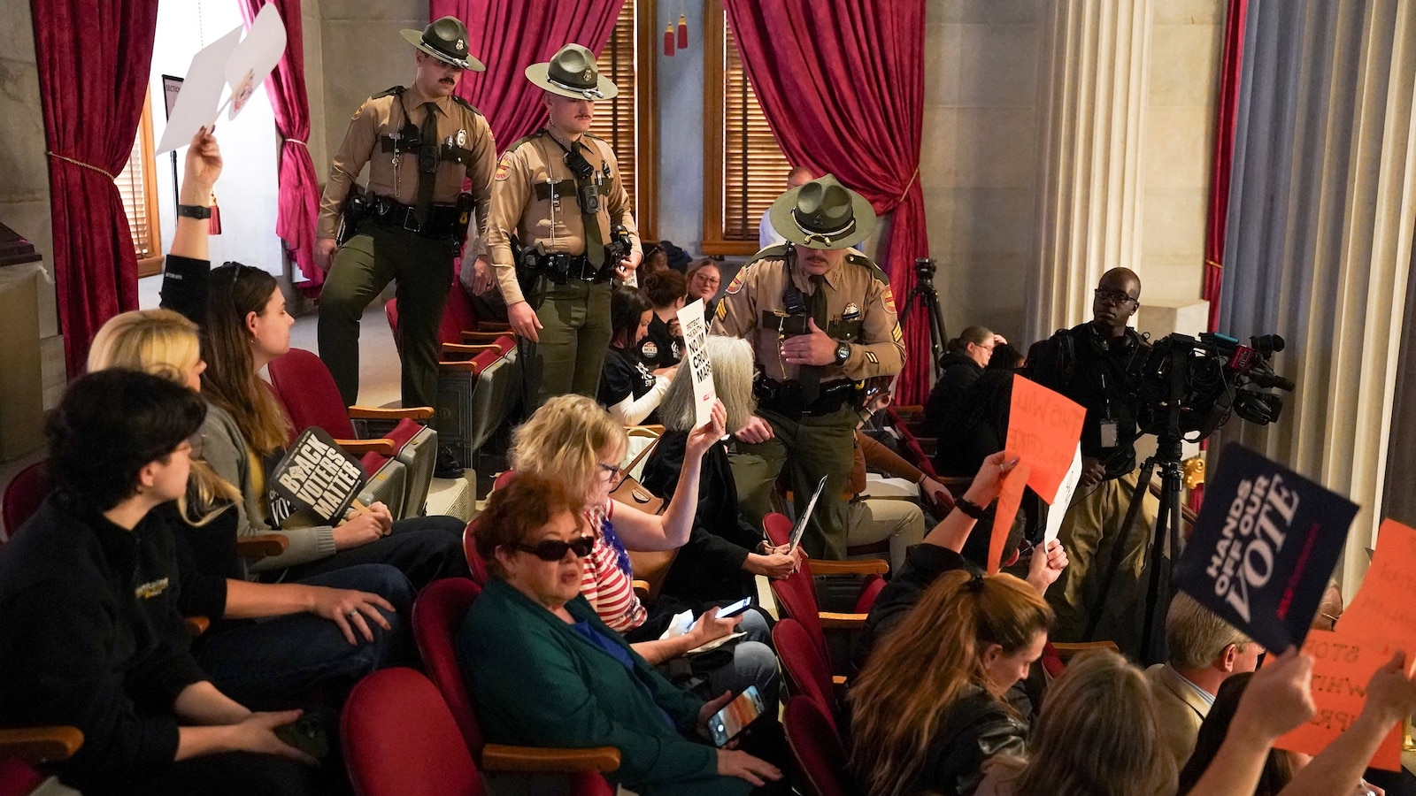 Tennessee aprueba un nuevo mapa del Congreso que divide el único distrito de mayoría negra del estado
