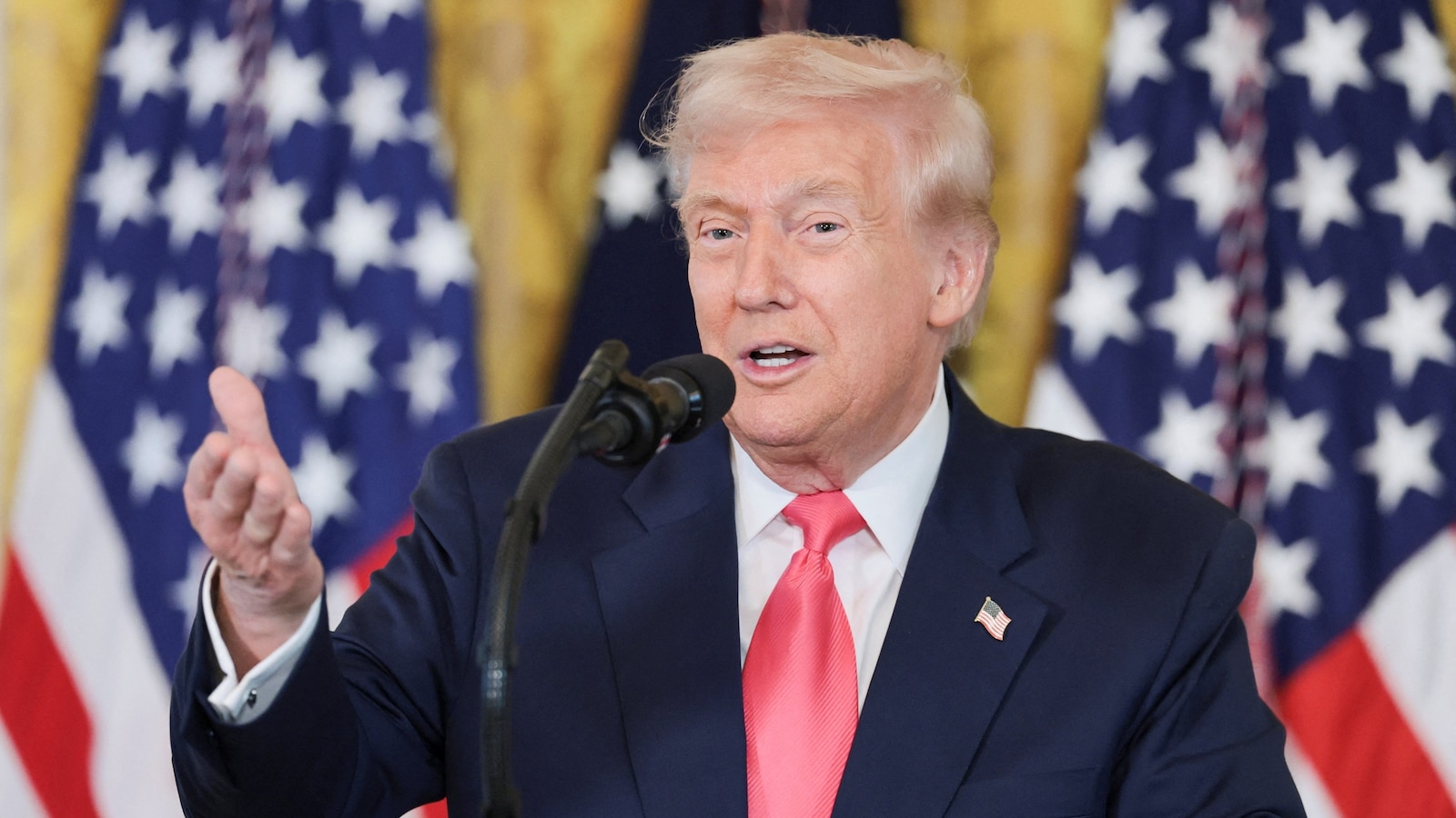 Trump informado sobre opciones militares actualizadas en Venezuela