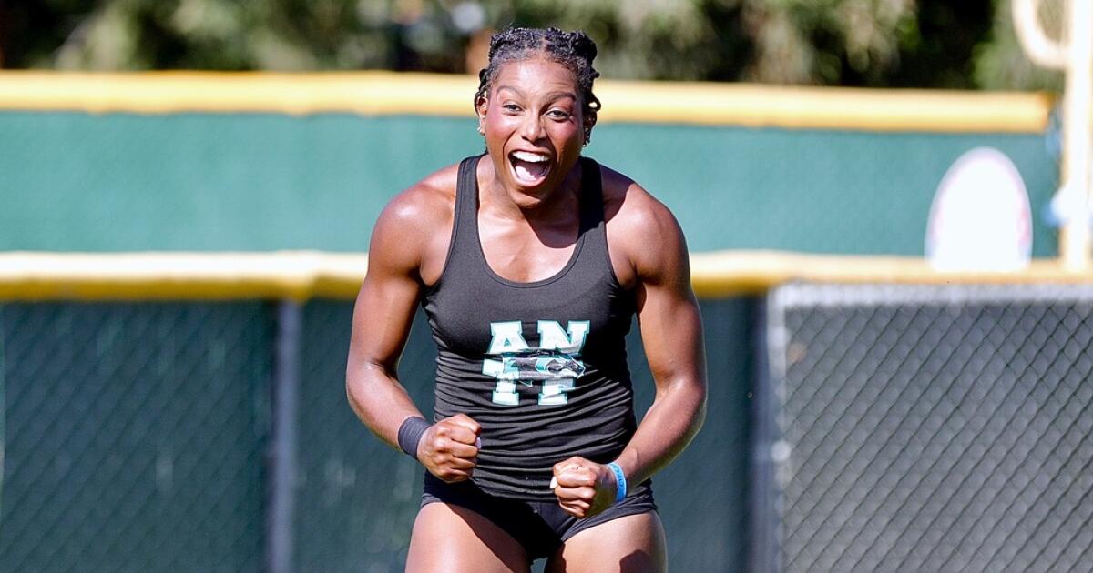 Jaslene Massey establece récord estadounidense de disco en campeonatos CIF