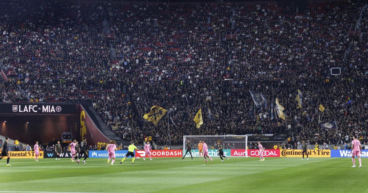 El récord de asistencia del LAFC-Inter Miami no se debió sólo a Lionel Messi