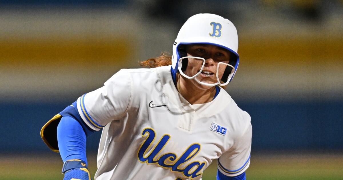 Megan Grant, estudiante de último año de UCLA, empata el récord de jonrones de softbol de la NCAA