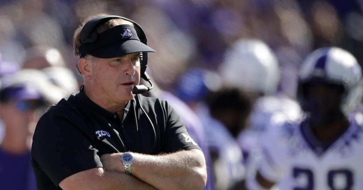 urlhttps3A2F2Fcalifornia-times-brightspot.s3.amazonaws.com2F242Fa22F75176c054db2949679b2dc0d6f4f2Ftcu-preview-football-94582.jpg