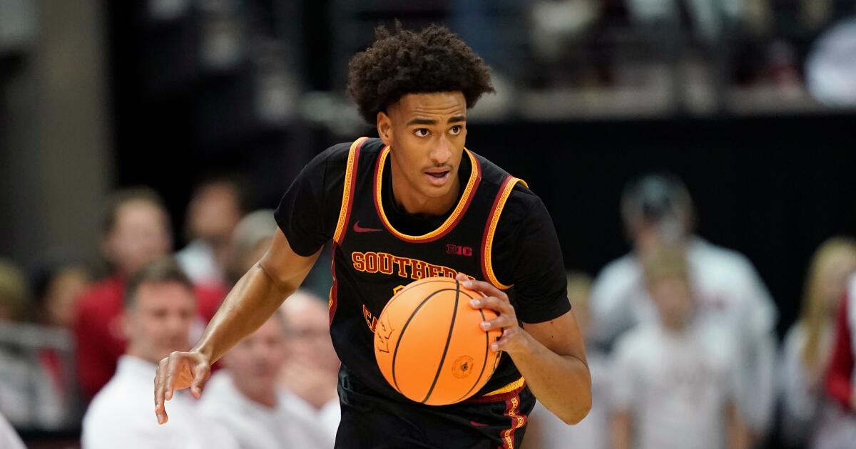 Alijah Arenas se retira del draft de la NBA y regresa a la USC