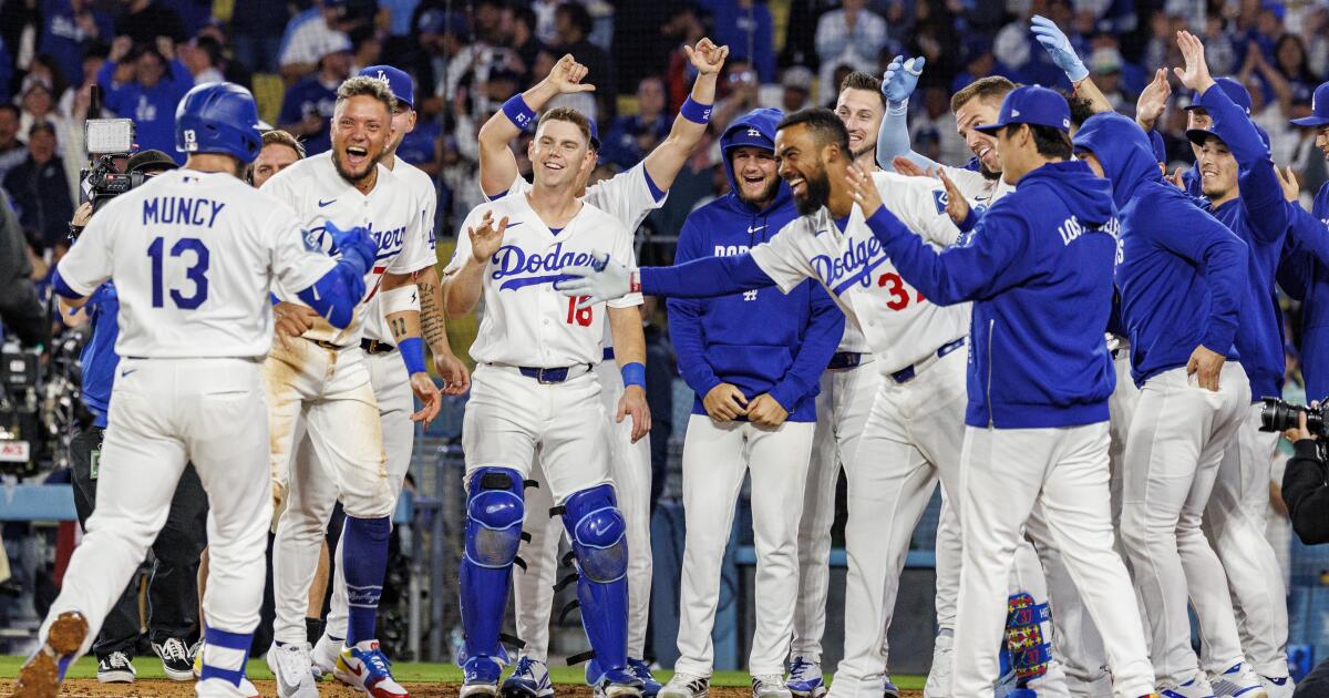 urlhttps3A2F2Fcalifornia-times-brightspot.s3.amazonaws.com2F6a2Fa52F8b8852ac401eaf68338b0b2ec6732F1549511-sp-mlb-dodgers-rangers-8-gmf.jpg