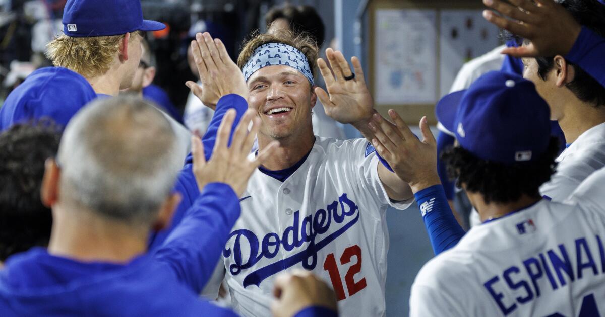 urlhttps3A2F2Fcalifornia-times-brightspot.s3.amazonaws.com2F6b2F132F34757b7b4ced929e6b41ebefd6dd2F1553777-sp-mlb-dodgers-giants-1-gmf.jpg