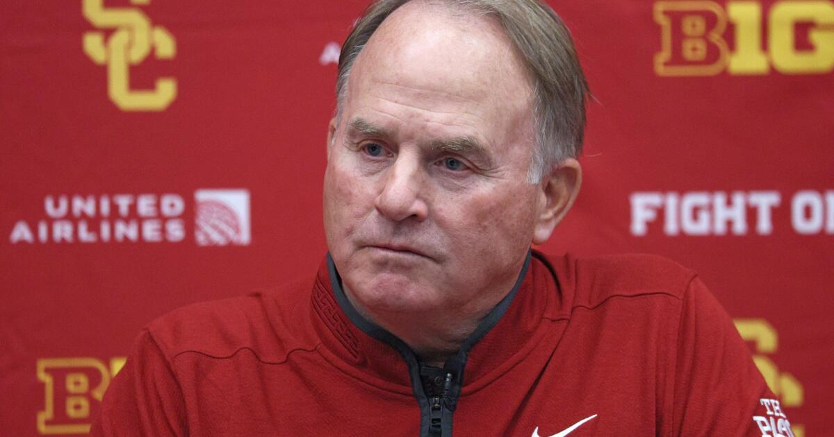 El nuevo coordinador defensivo de la USC, Gary Patterson, describe su visión para la defensa de los Trojans