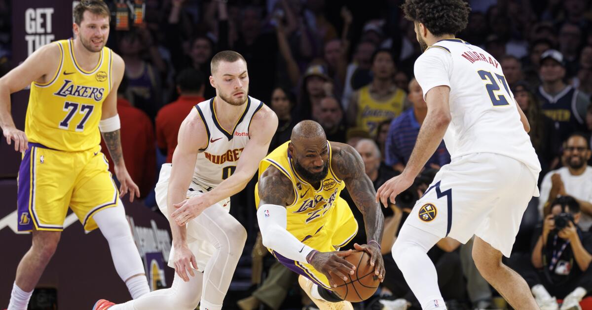 Columna: “¡Sí! » La alegría de un niño inspira a los Lakers en auge