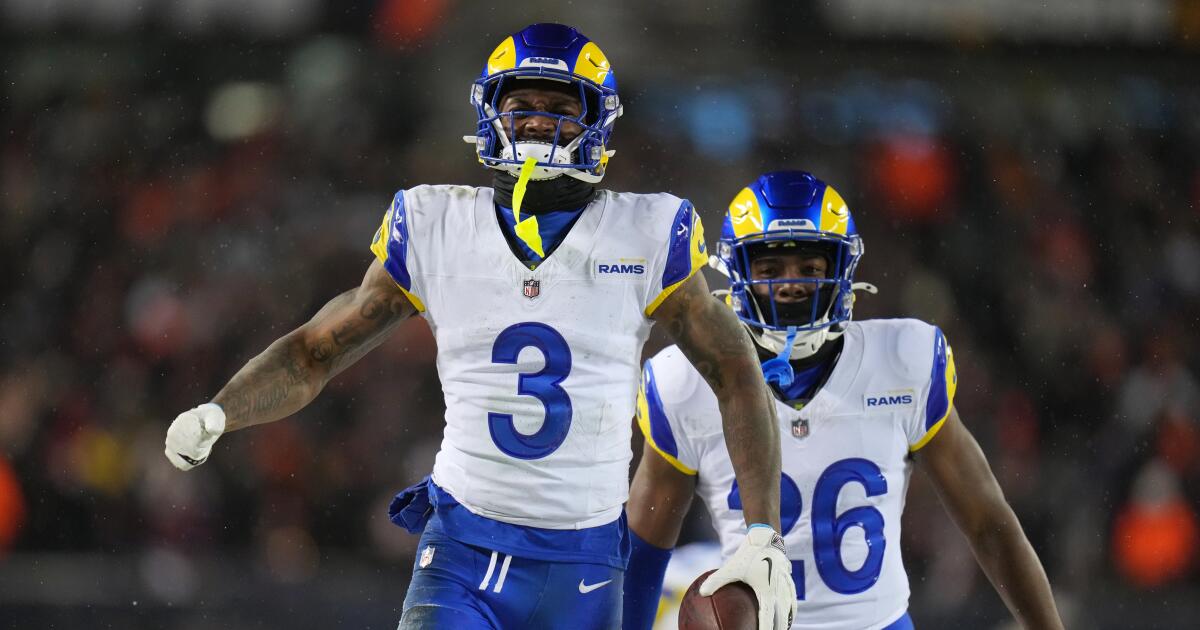 Los Rams firmaron a Kam Curl con un contrato de tres años con 24 millones de dólares garantizados