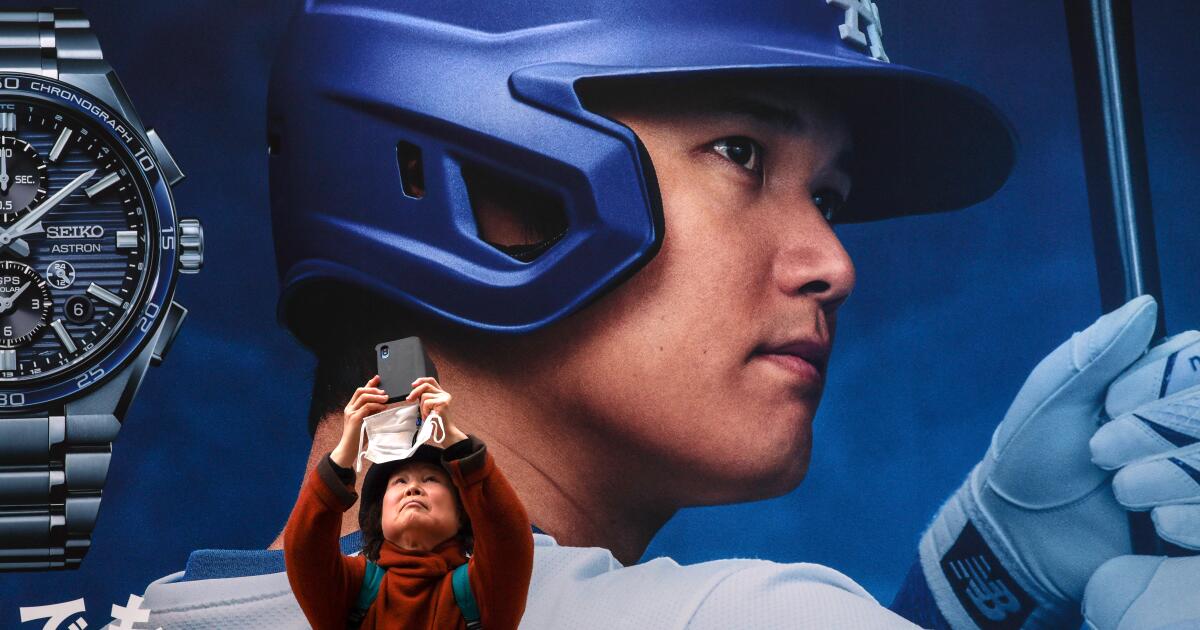 urlhttps3A2F2Fcalifornia-times-brightspot.s3.amazonaws.com2F9c2Fc02Fa48236cb4280a7bf5841f81925e12F1498417-sp-0317-dodgers-tokyo-rcg-5509.jpg