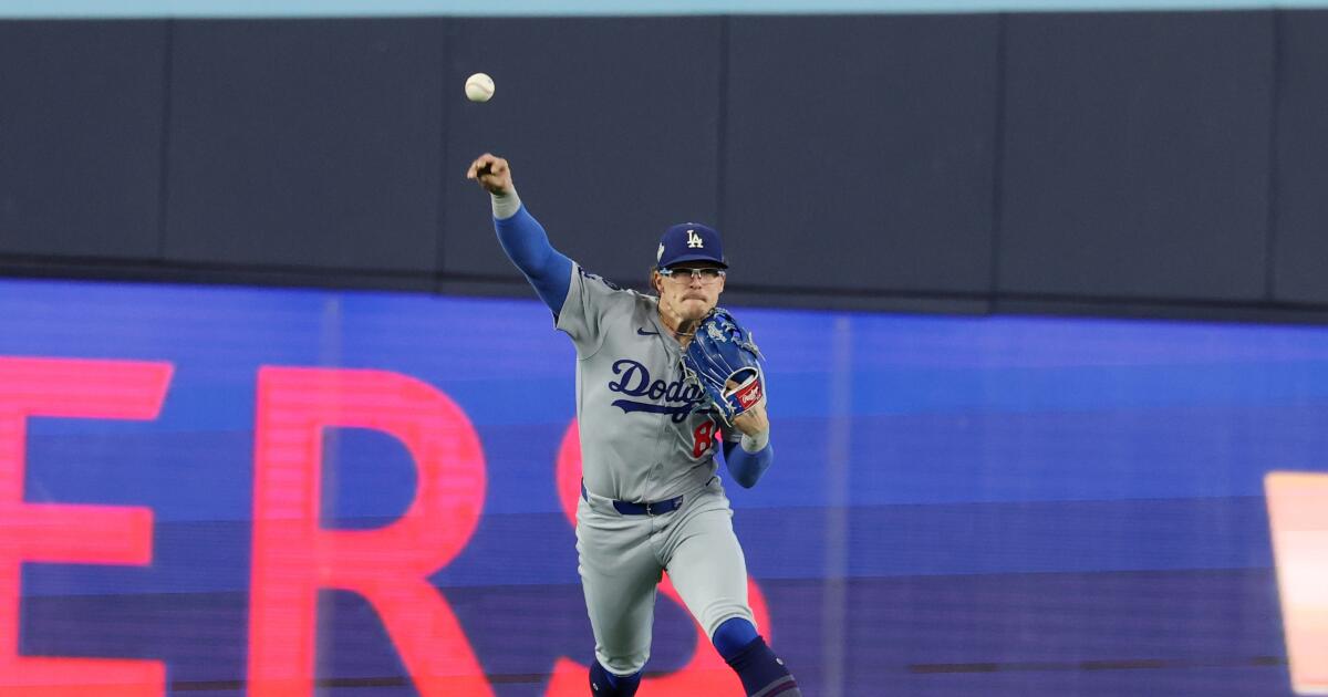 Kiké Hernández regresa a los Dodgers y acuerda un contrato por un año