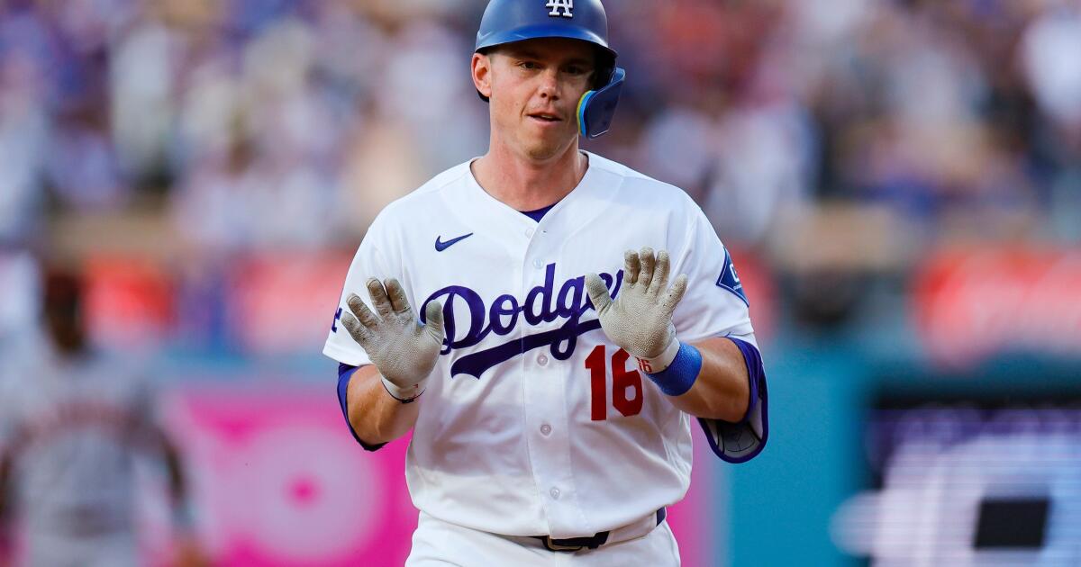 El receptor de los Dodgers Will Smith, nuevamente fuera de la alineación, podría dirigirse a Illinois