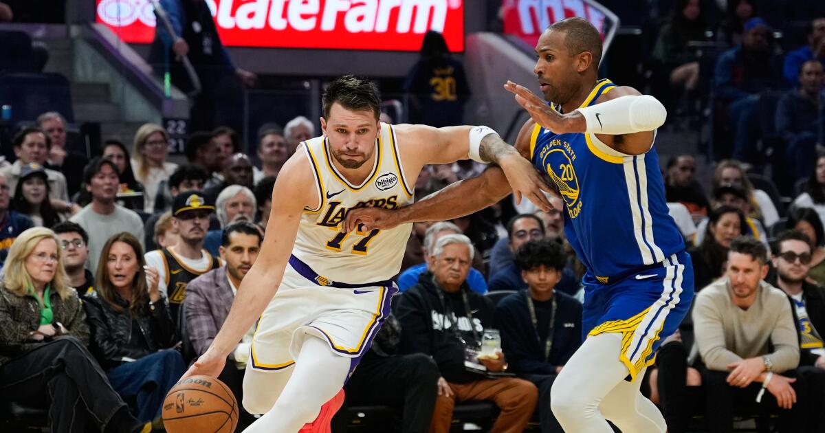 Luka Doncic y los Lakers dominaron en su victoria ante unos Warriors sin Curry
