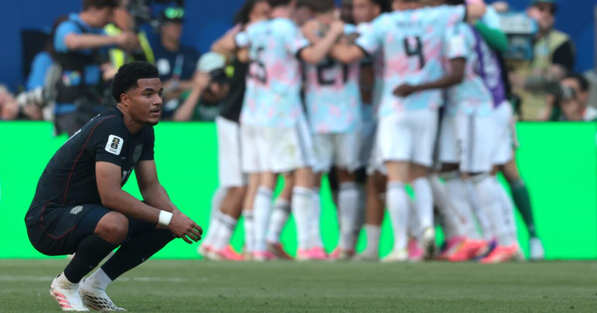 Las esperanzas de Estados Unidos de un Mundial histórico destrozadas por la derrota ante Bélgica