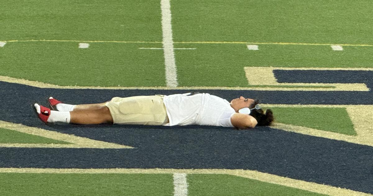 Discusión preparatoria: Cuidado con Samson Fatu de Notre Dame High