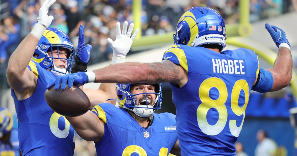 urlhttps3A2F2Fcalifornia-times-brightspot.s3.amazonaws.com2Fc72Fa92F583c99674522960f72bf5cb0e77d2F1526927-sp-nfl-rams-saints-ajs-05.jpg