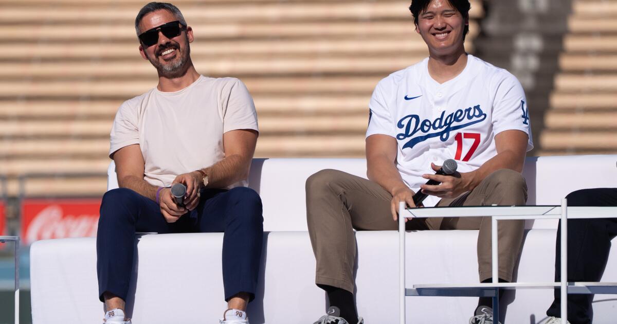 Cómo Stephen Nelson mantiene las cosas en perspectiva como la voz principal de radio de los Dodgers