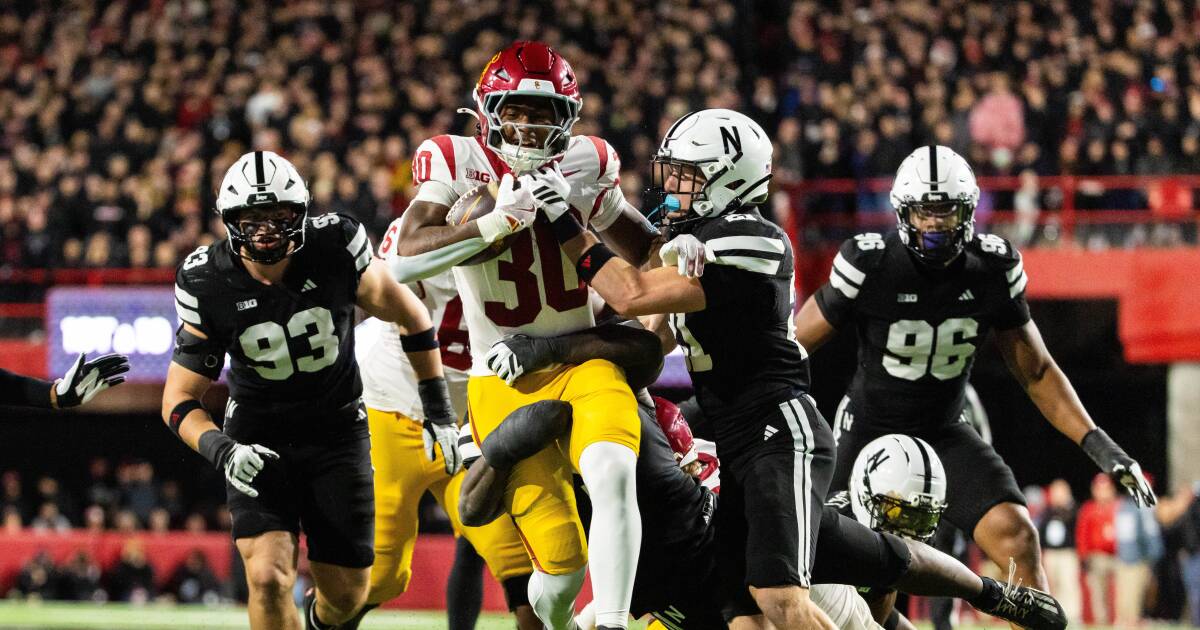 urlhttps3A2F2Fcalifornia-times-brightspot.s3.amazonaws.com2Ff32F6d2F876219564cfd86683ec6edeb595e2Fusc-nebraska-football-79107.jpg
