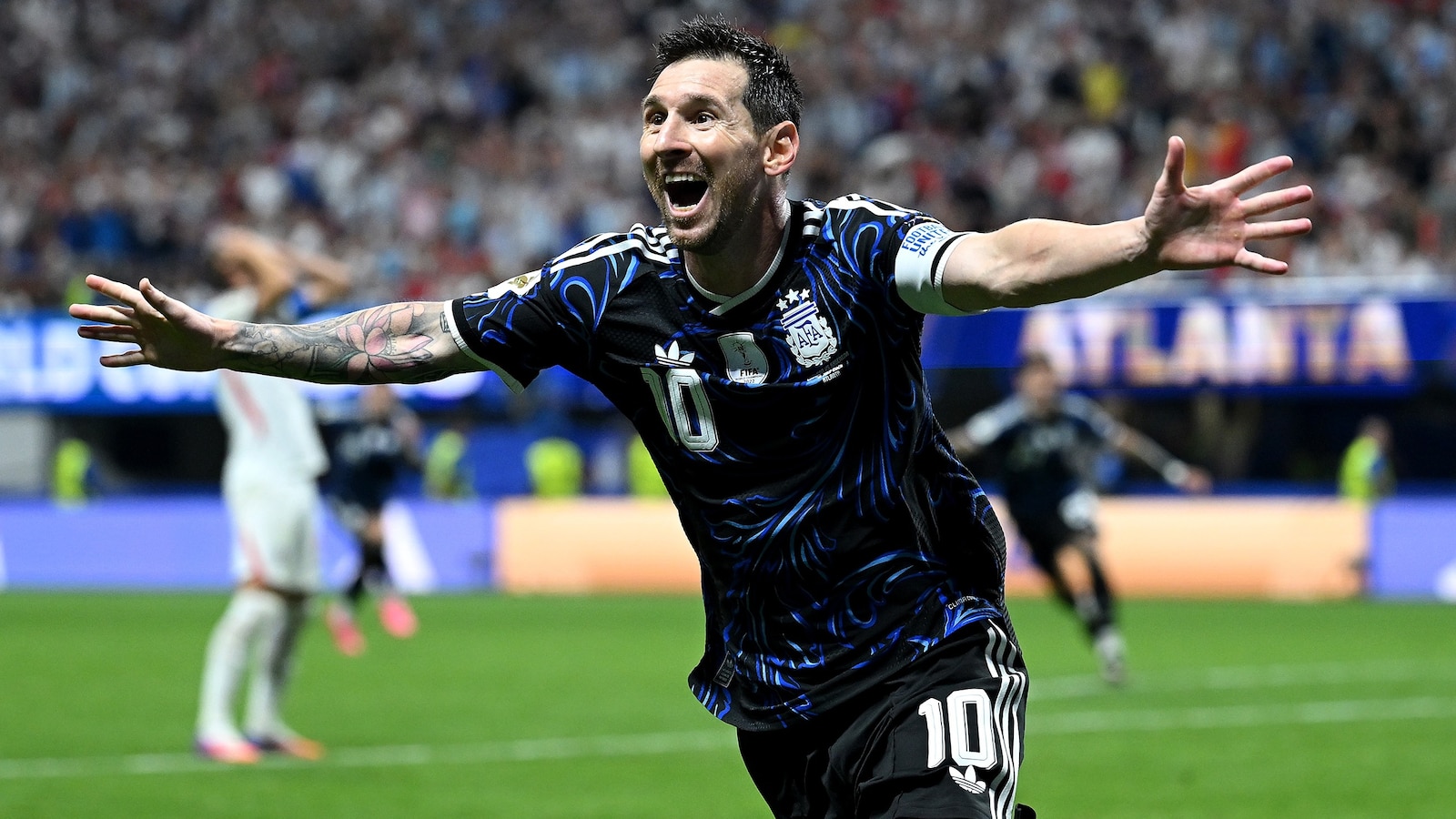 Argentina se clasifica para la final del Mundial gracias a su victoria por 2-1 ante Inglaterra.