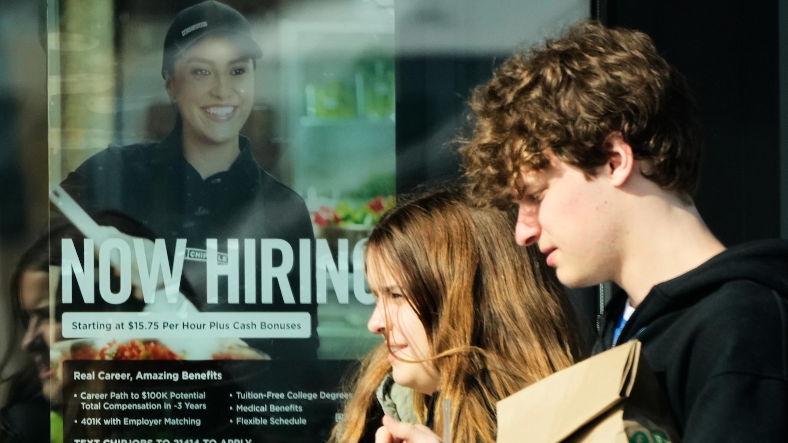 En Estados Unidos, las solicitudes de desempleo llegan a 200.000, pero siguen siendo históricamente bajas