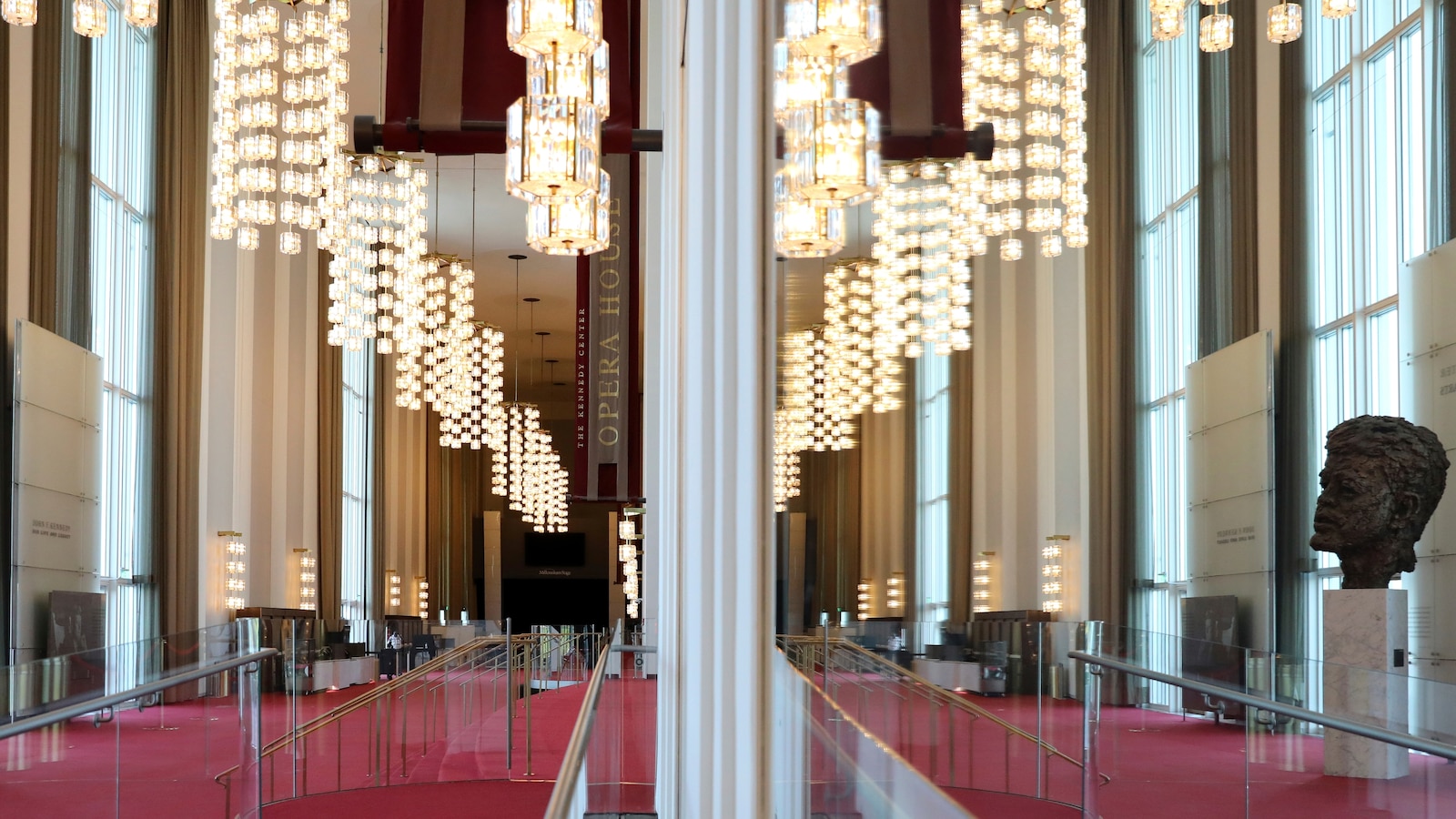 Juez desestima demanda del Kennedy Center contra músico que canceló espectáculo de Nochebuena